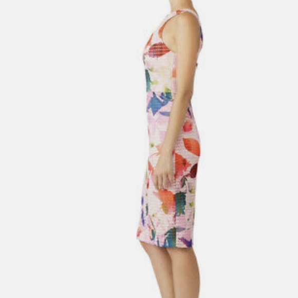 Trina Turk Sylvie Dress Sz 4 Pink Multi Color Floral Keyhole Sheath - Picture 3 of 11